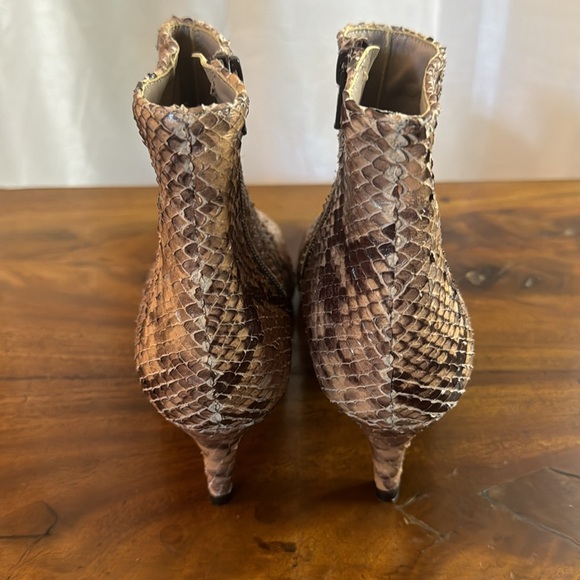 NEW!! Cordani Garvie Python Snake print bootie - Picture 3 of 5